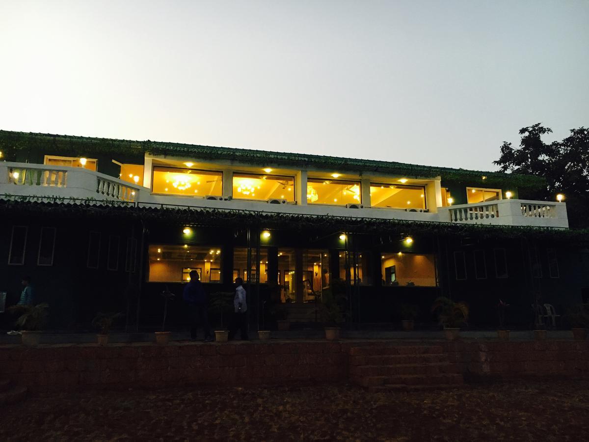 Presidency Highland Resort Koynanagar Exterior foto